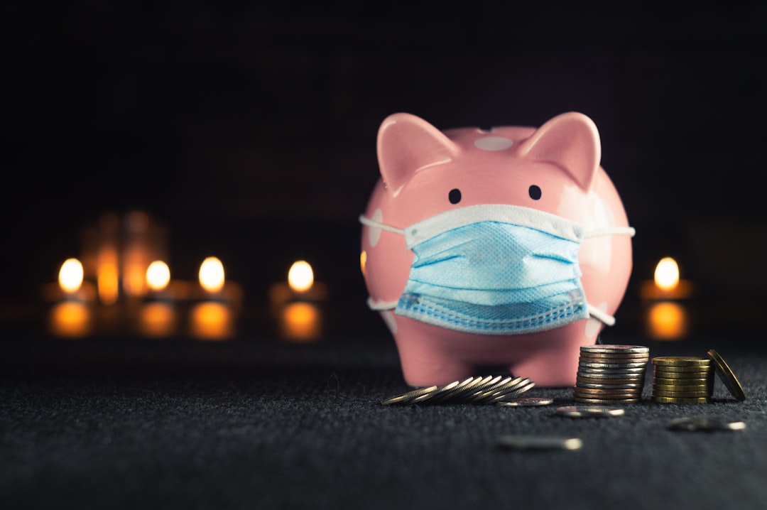 Cele mai simple trucuri pentru economisirea banilor zilnic